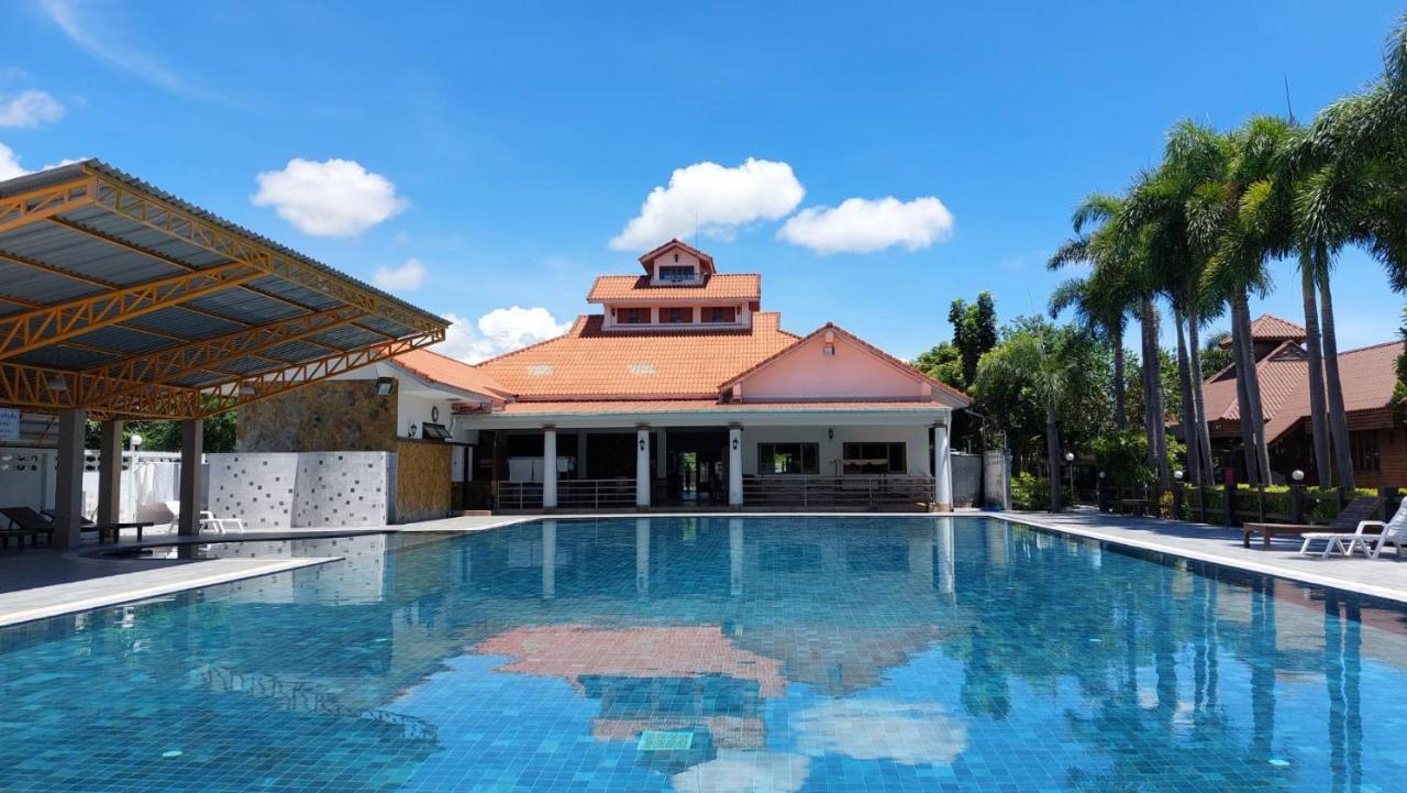 Ruenpurksa Resort Prachuap Khiri Khan Ngoại thất bức ảnh