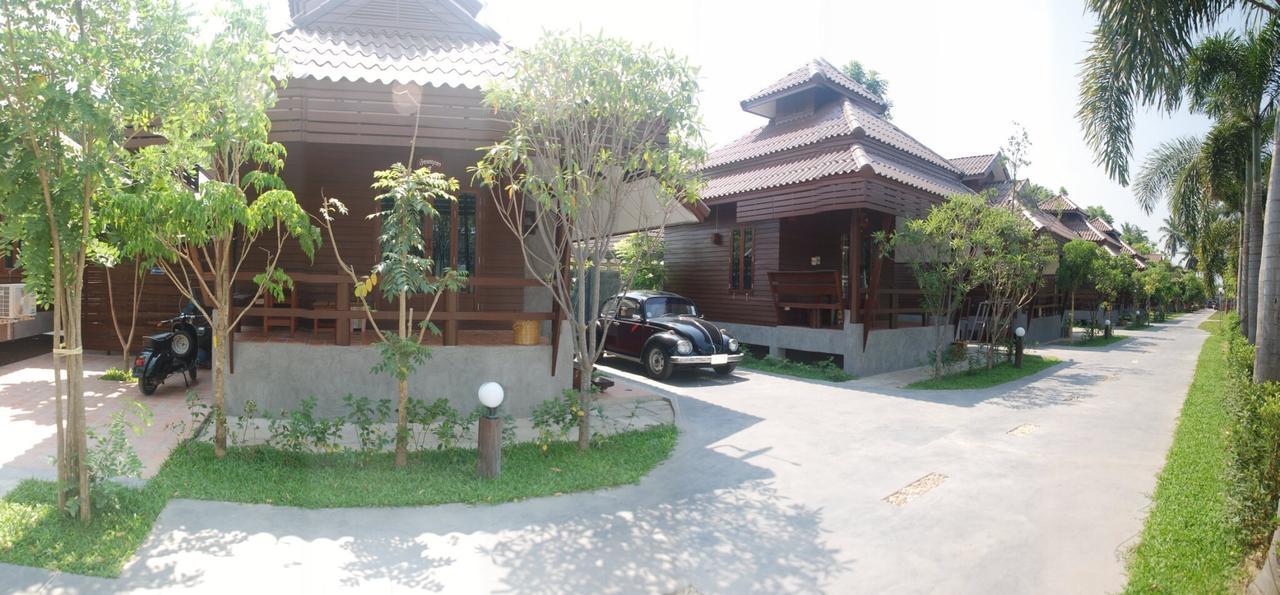 Ruenpurksa Resort Prachuap Khiri Khan Ngoại thất bức ảnh